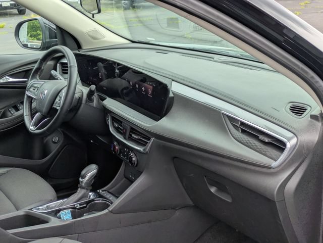Certified 2024 Buick Encore GX Preferred w/ Comfort Package AWD/4WD image 35