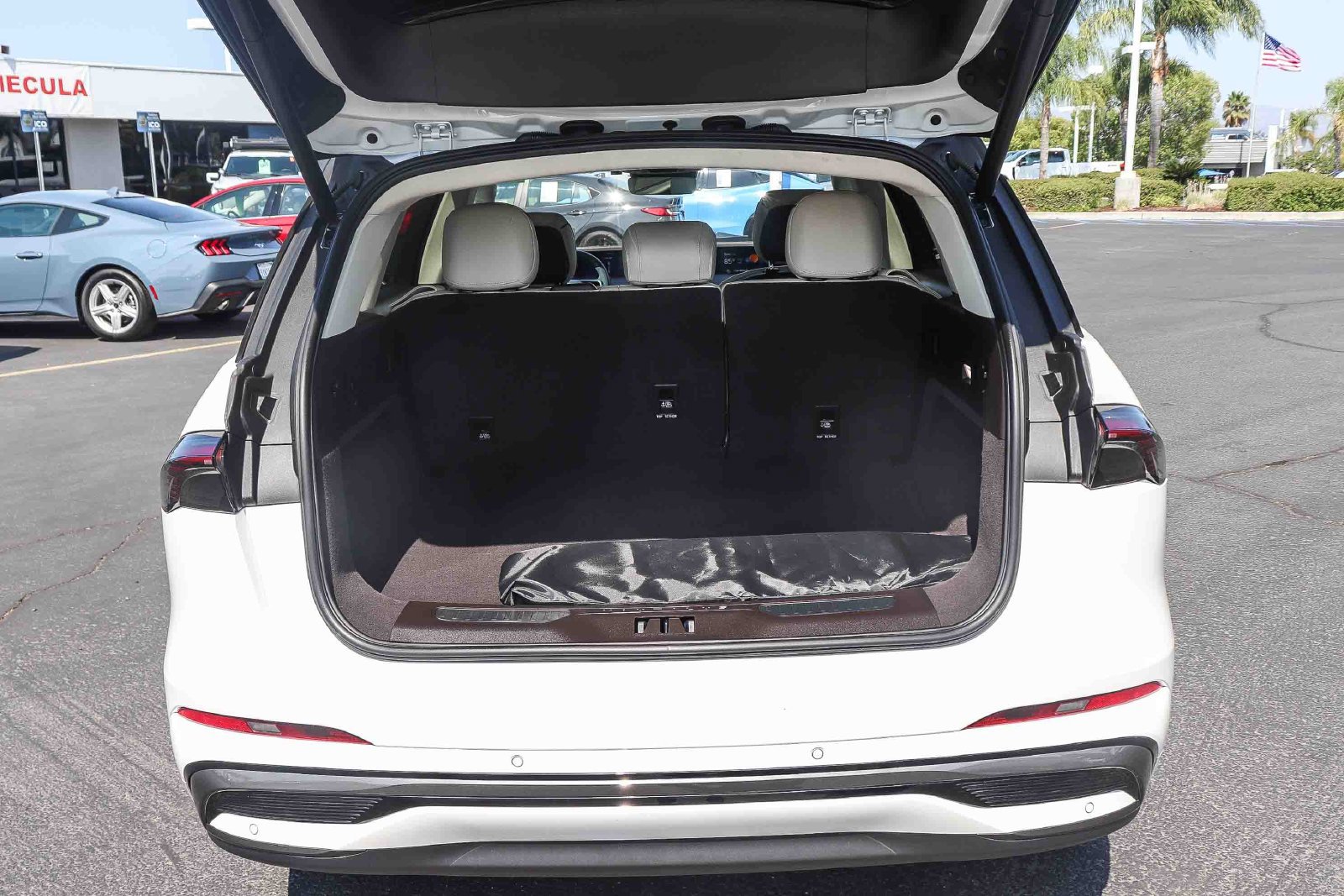 Used 2024 Lincoln Nautilus Black Label w/ Jet Appearance Package (87T) AWD/4WD image 29