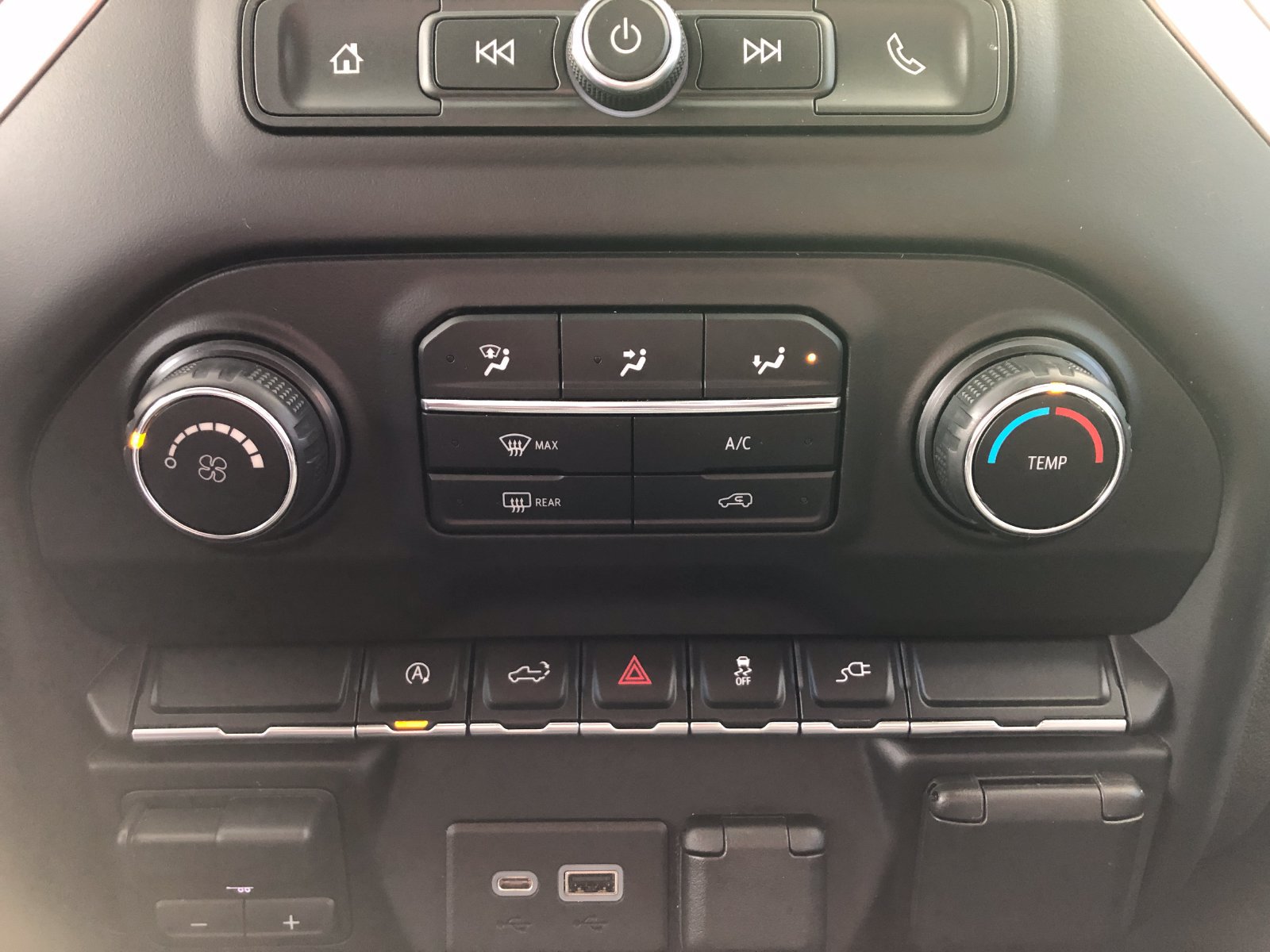 Used 2021 Chevrolet Silverado 1500 Custom w/ Rally Edition AWD/4WD image 24