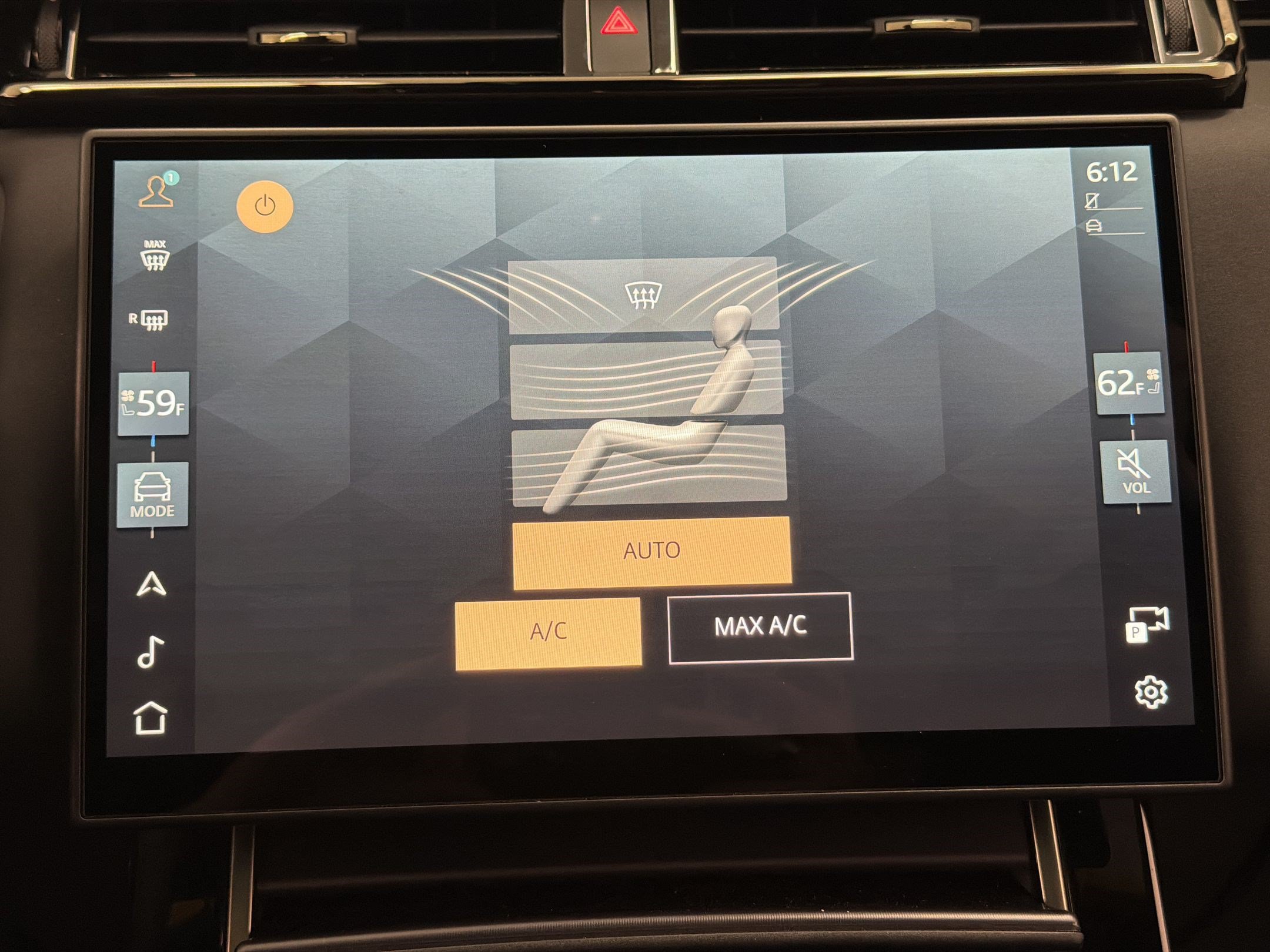 Certified 2026 Land Rover Range Rover Velar Dynamic SE AWD/4WD image 30