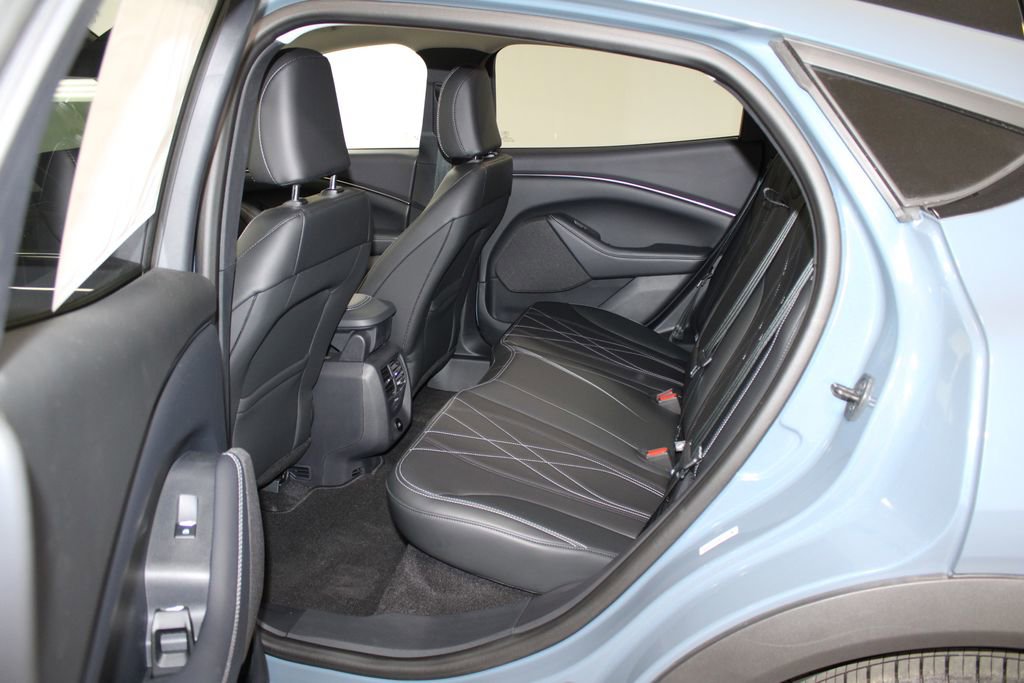 New 2024 Ford Mustang Mach-E Select w/ Comfort Package Lite image 25