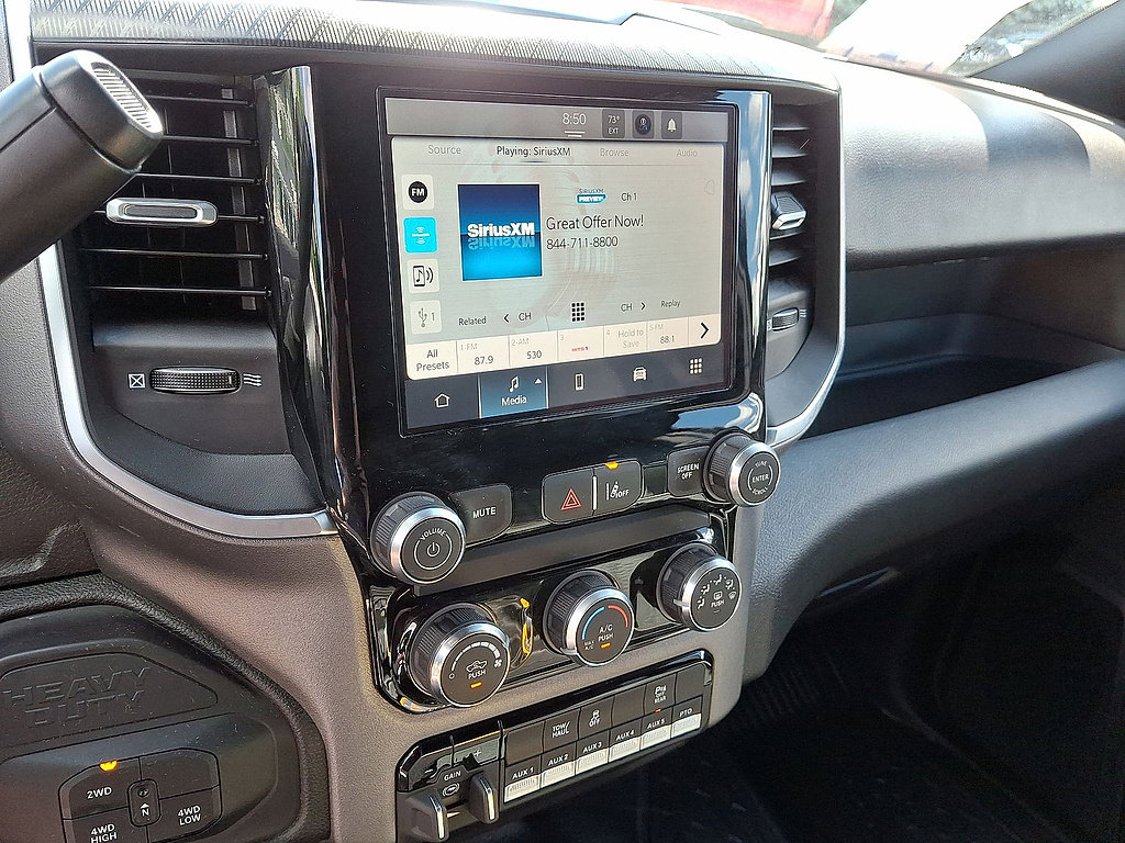 Used 2025 RAM 5500 4x4 Crew Cab image 6