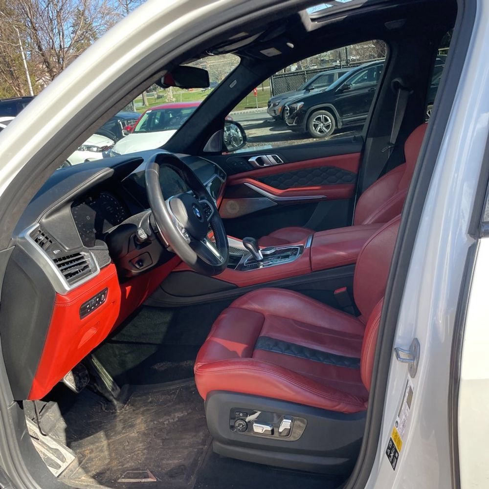 Used 2021 BMW X5 M w/ Competition Package AWD/4WD image 7