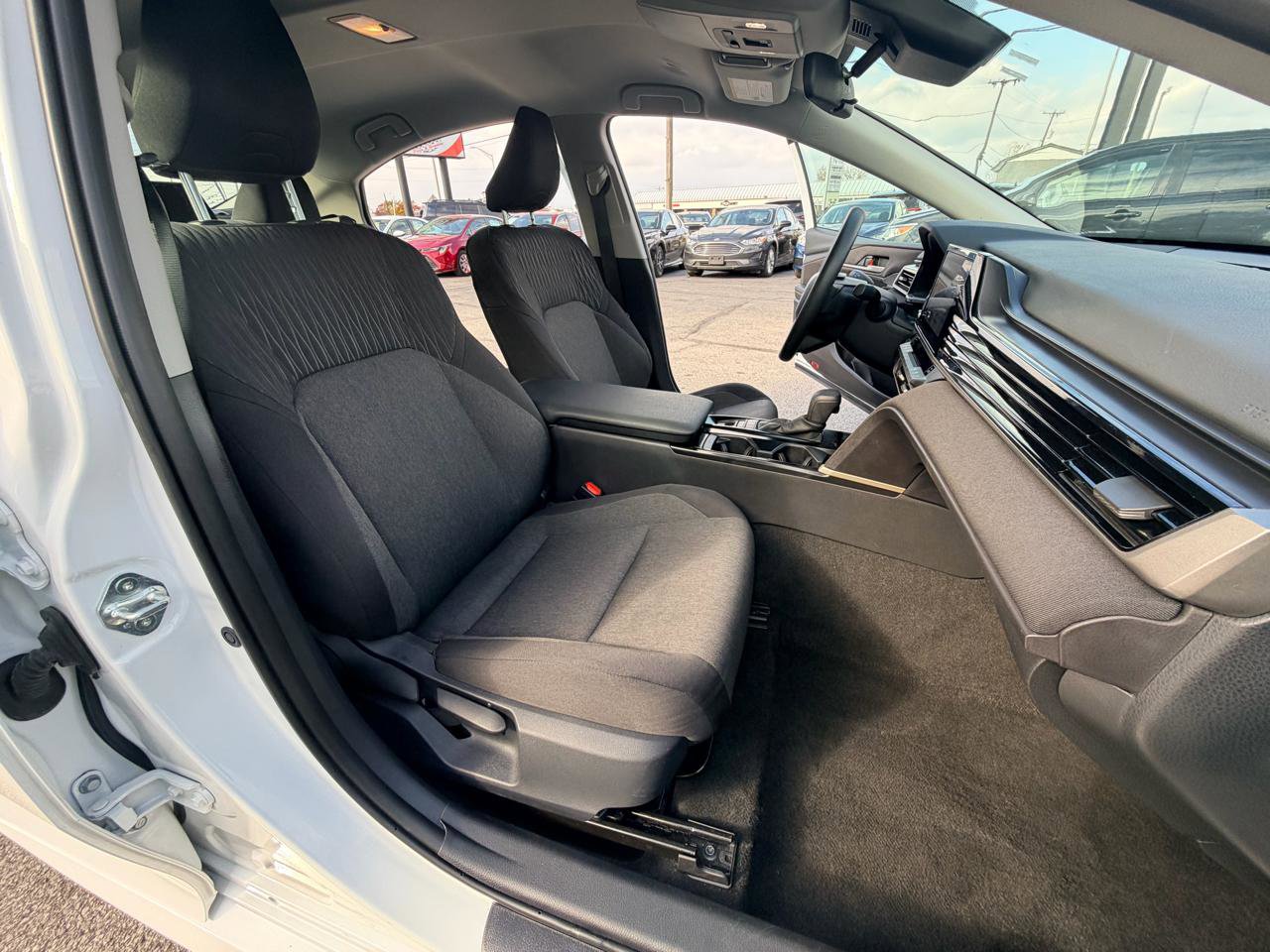 Used 2025 Toyota Camry LE FWD image 14