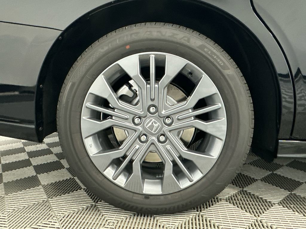 New 2026 Honda Odyssey Touring image 20