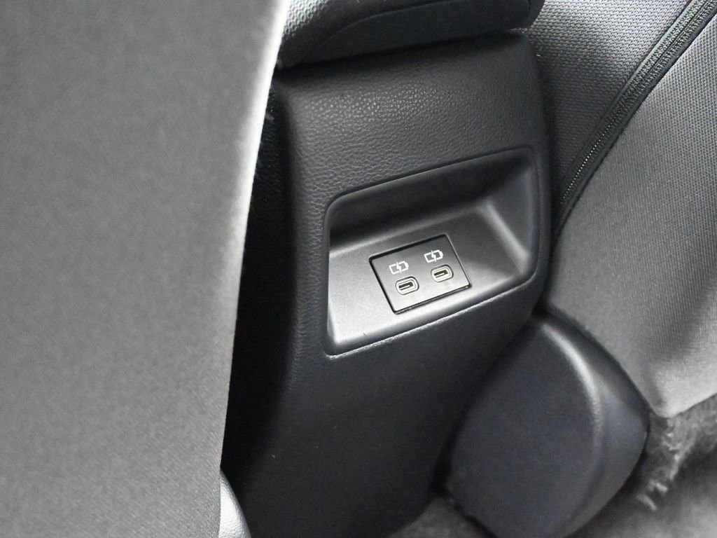 Used 2023 Toyota Corolla Hybrid Sedan image 32