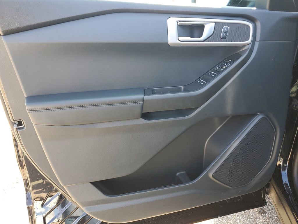 New 2026 Ford Explorer 4WD Police Interceptor image 10