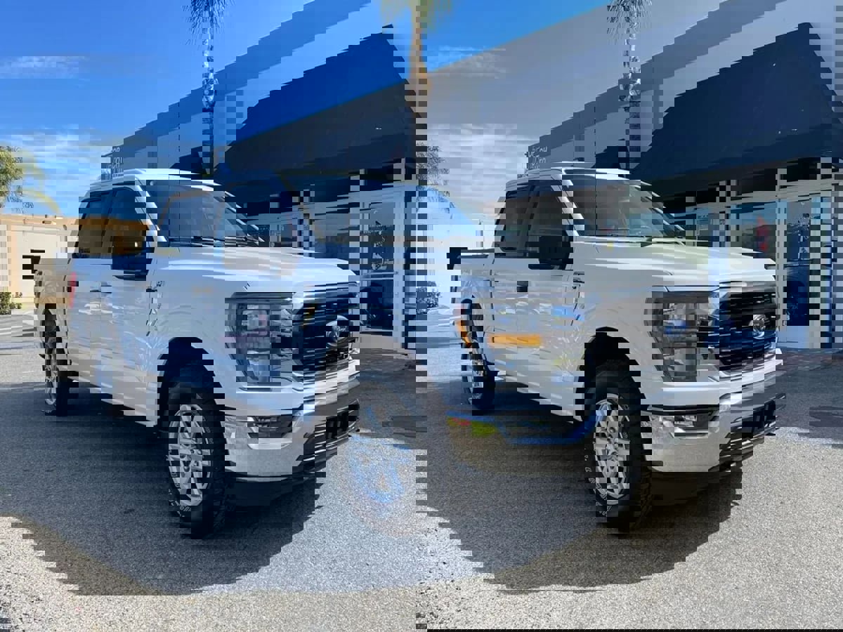 Used 2023 Ford F150 XLT image 3