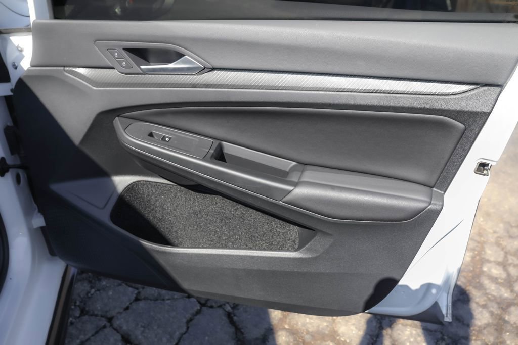 Certified 2024 Volkswagen Golf R image 34