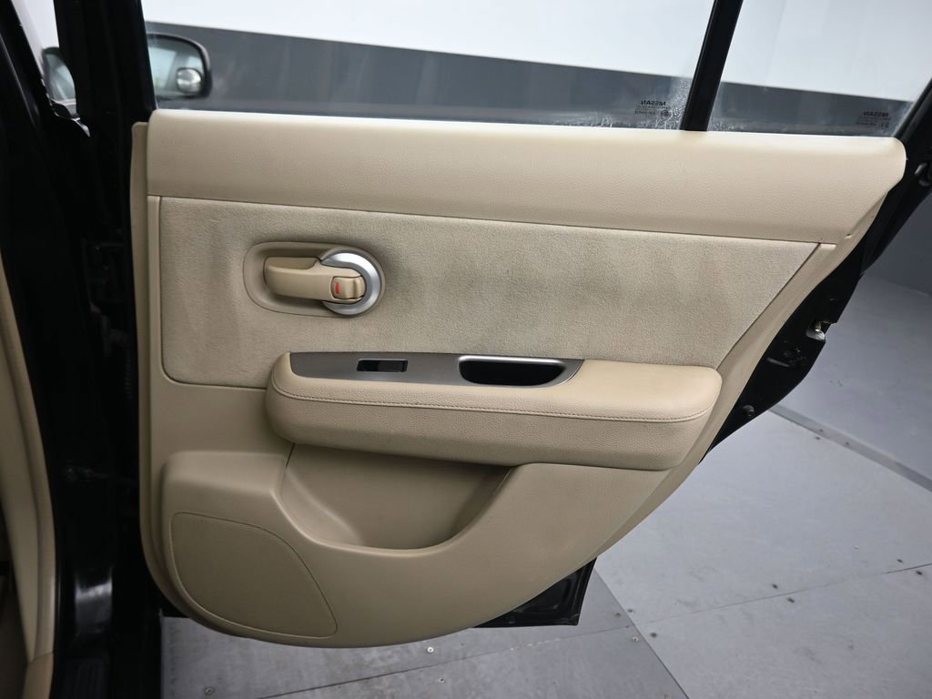 Used 2007 Nissan Versa 1.8 S w/ PWR Pkg image 24