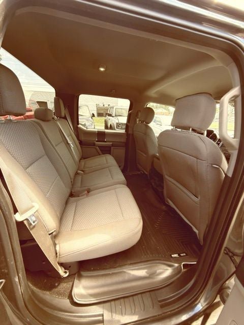 Used 2018 Ford F150 XLT AWD/4WD image 16