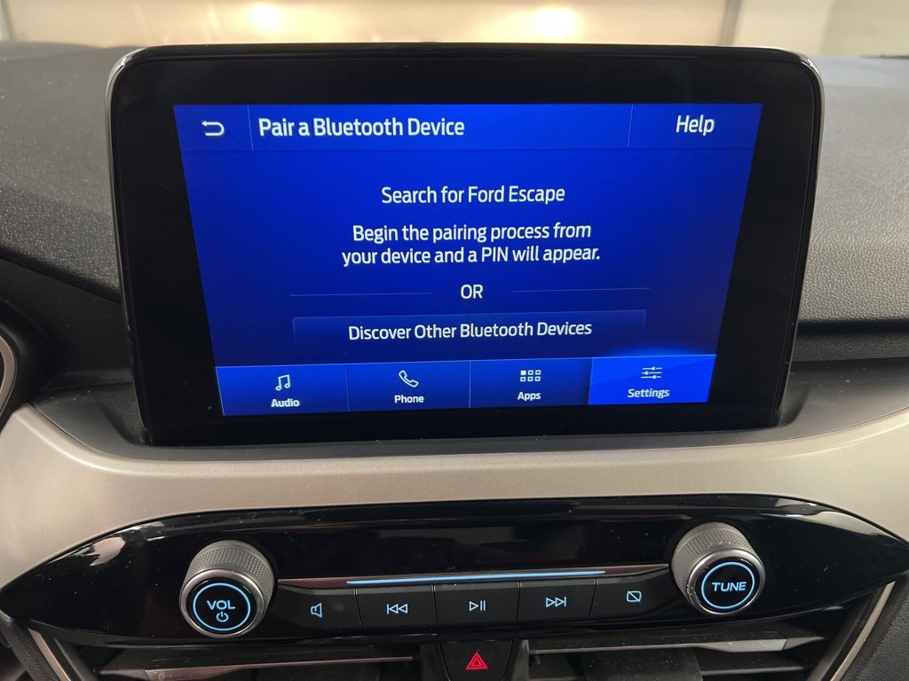 Certified 2022 Ford Escape SE w/ Cold Weather Package image 10