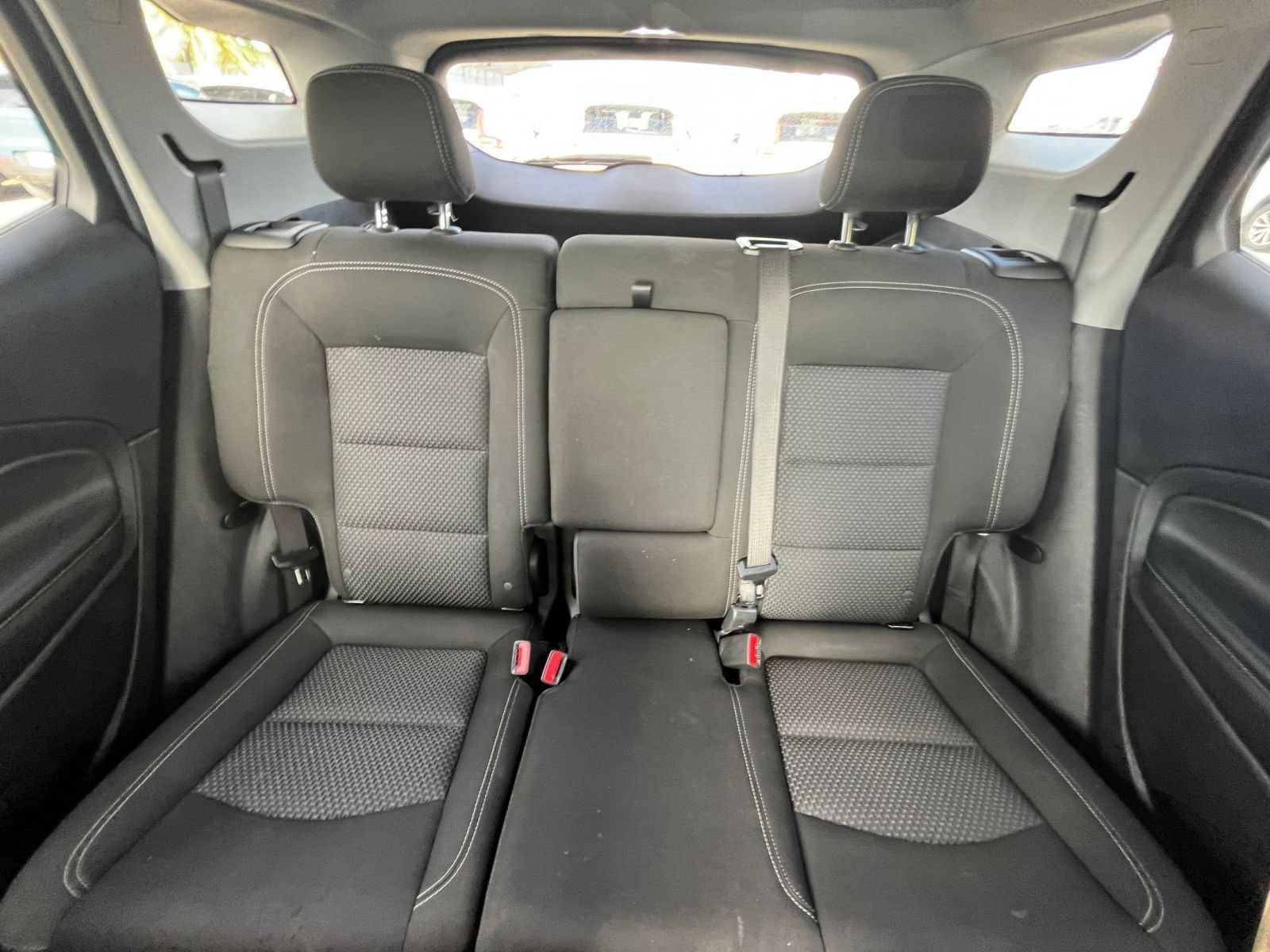 Used 2024 GMC Terrain SLE FWD image 33