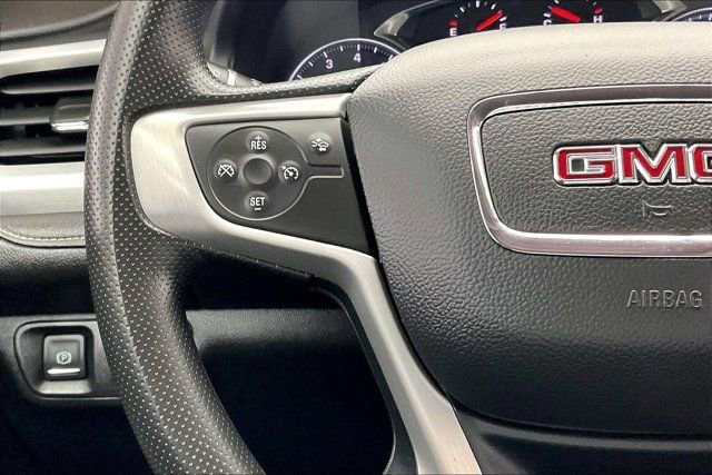 Used 2022 GMC Acadia SLE w/ Driver Convenience Package image 20