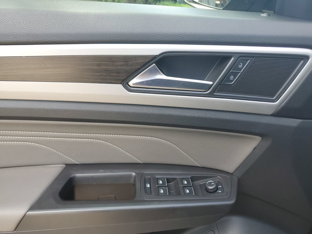 Certified 2023 Volkswagen Atlas SE FWD image 23