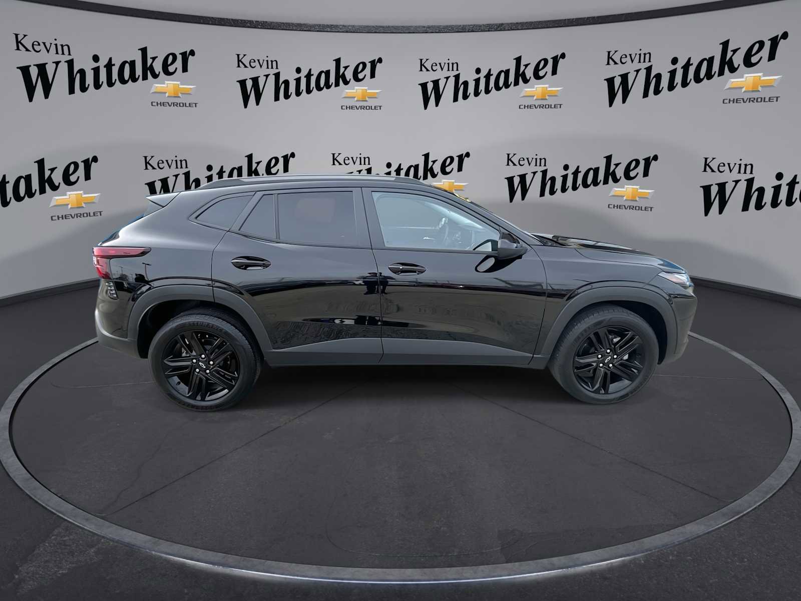 Used 2025 Chevrolet Trax ACTIV w/ Driver Confidence Package image 9