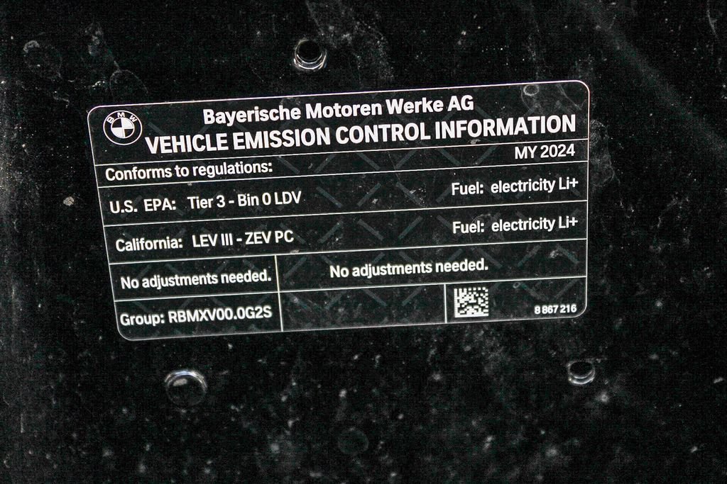 Used 2024 BMW i5 eDrive40i w/ M Sport Package RWD image 25
