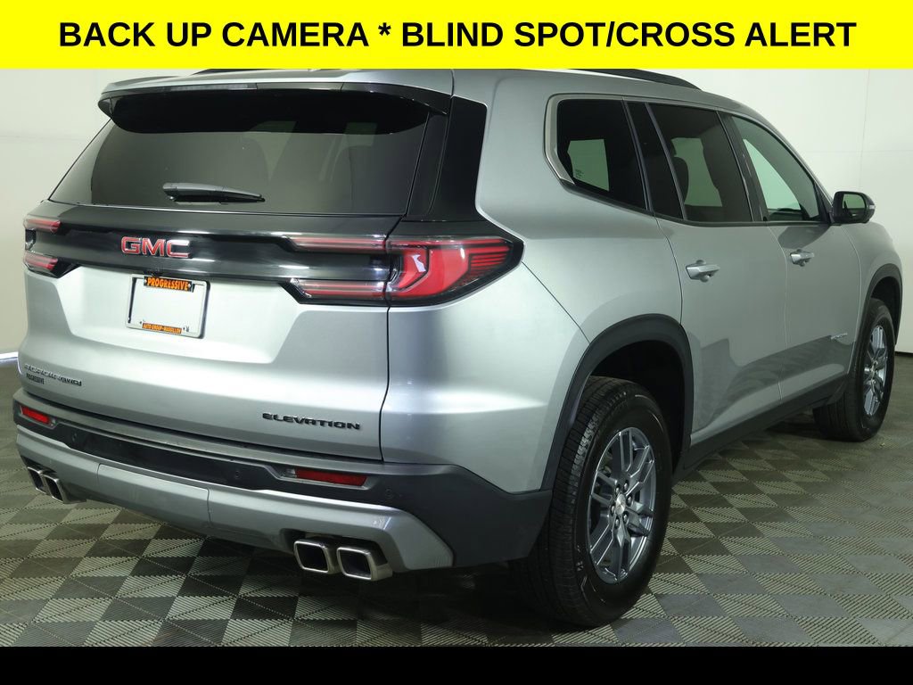 Used 2025 GMC Acadia Elevation image 11