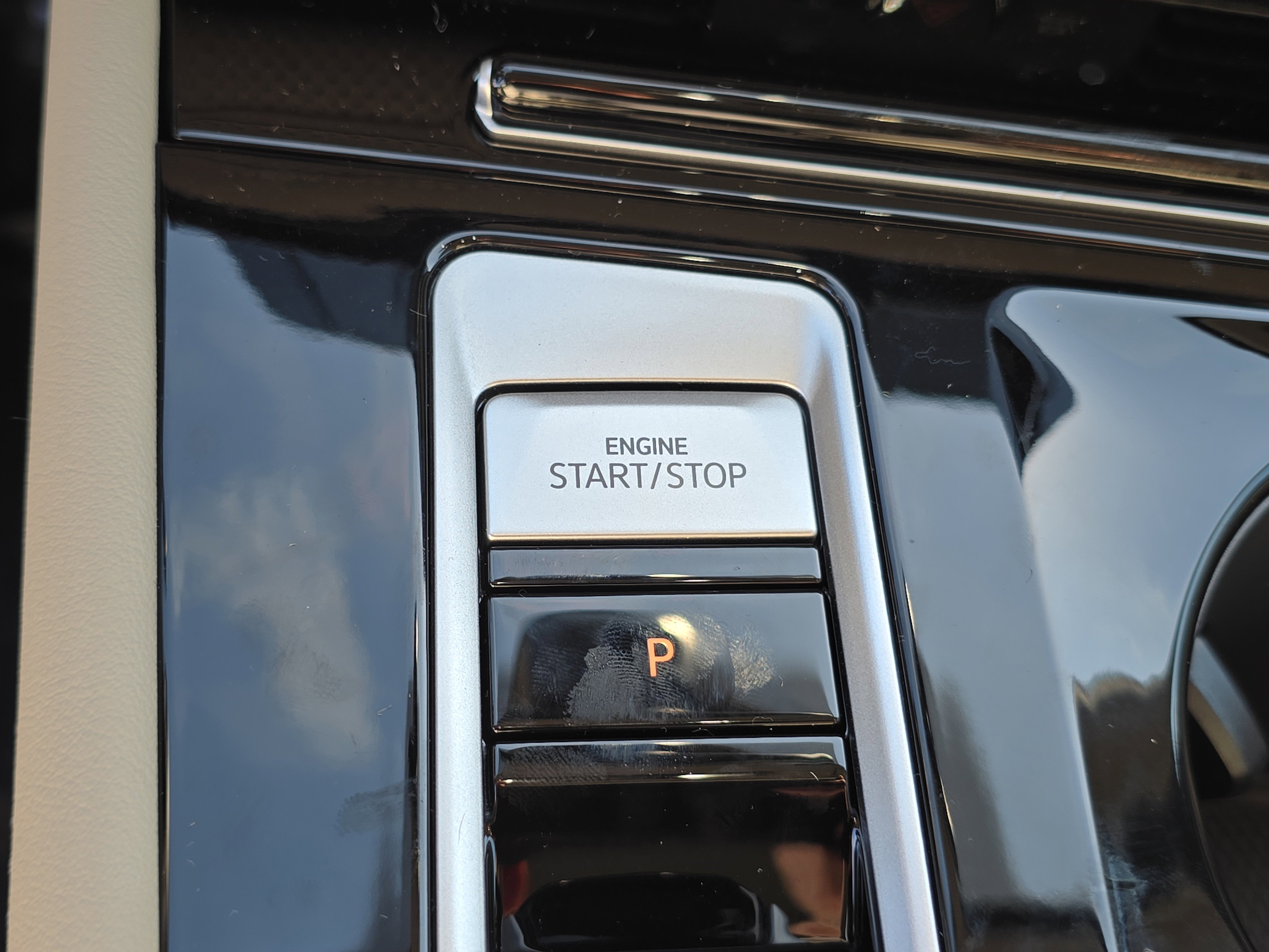 New 2026 Volkswagen Atlas SEL Premium R-Line image 28