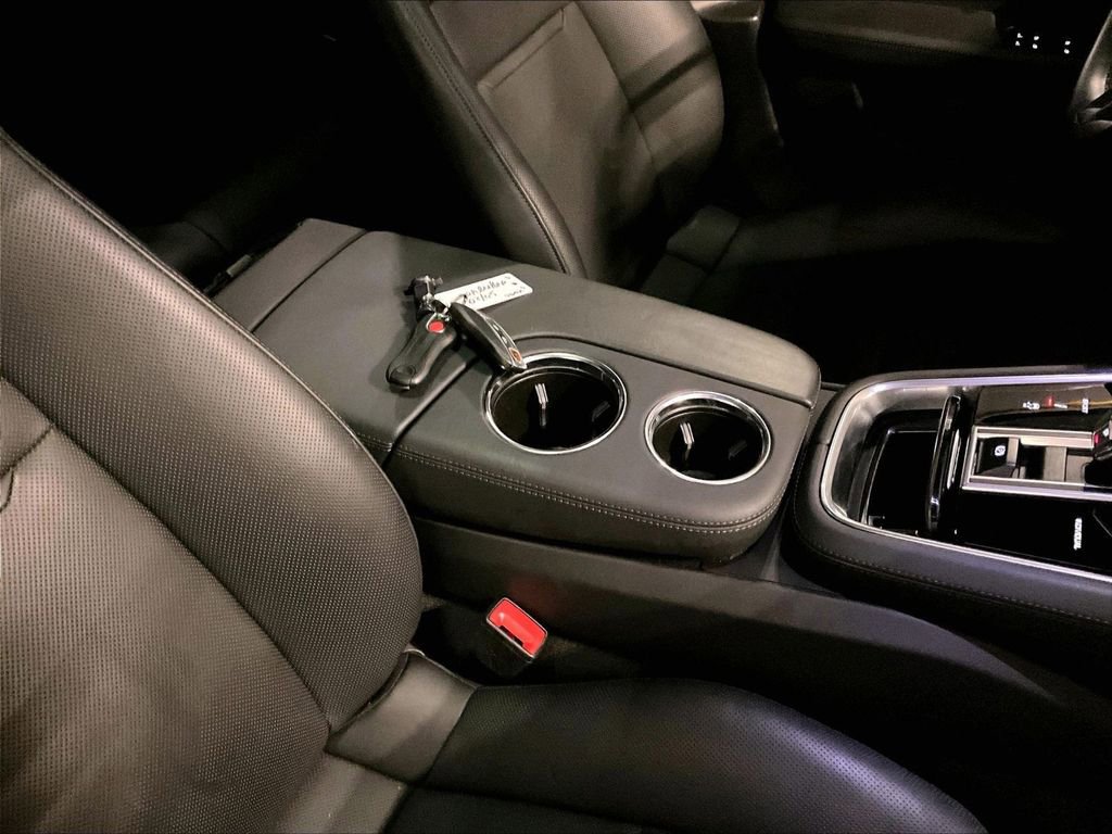 Certified 2022 Porsche Panamera 4S image 16