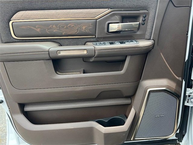 New 2025 RAM 3500 Longhorn image 17
