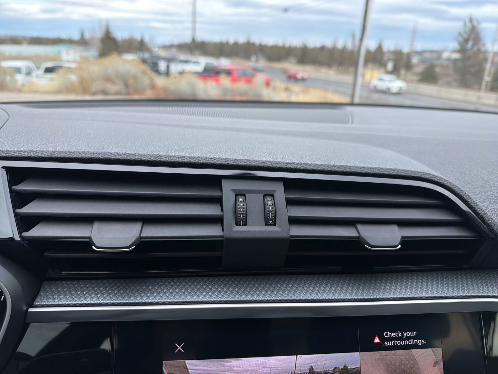 Used 2021 Audi Q3 2.0T Premium Plus w/ Premium Plus Package image 39