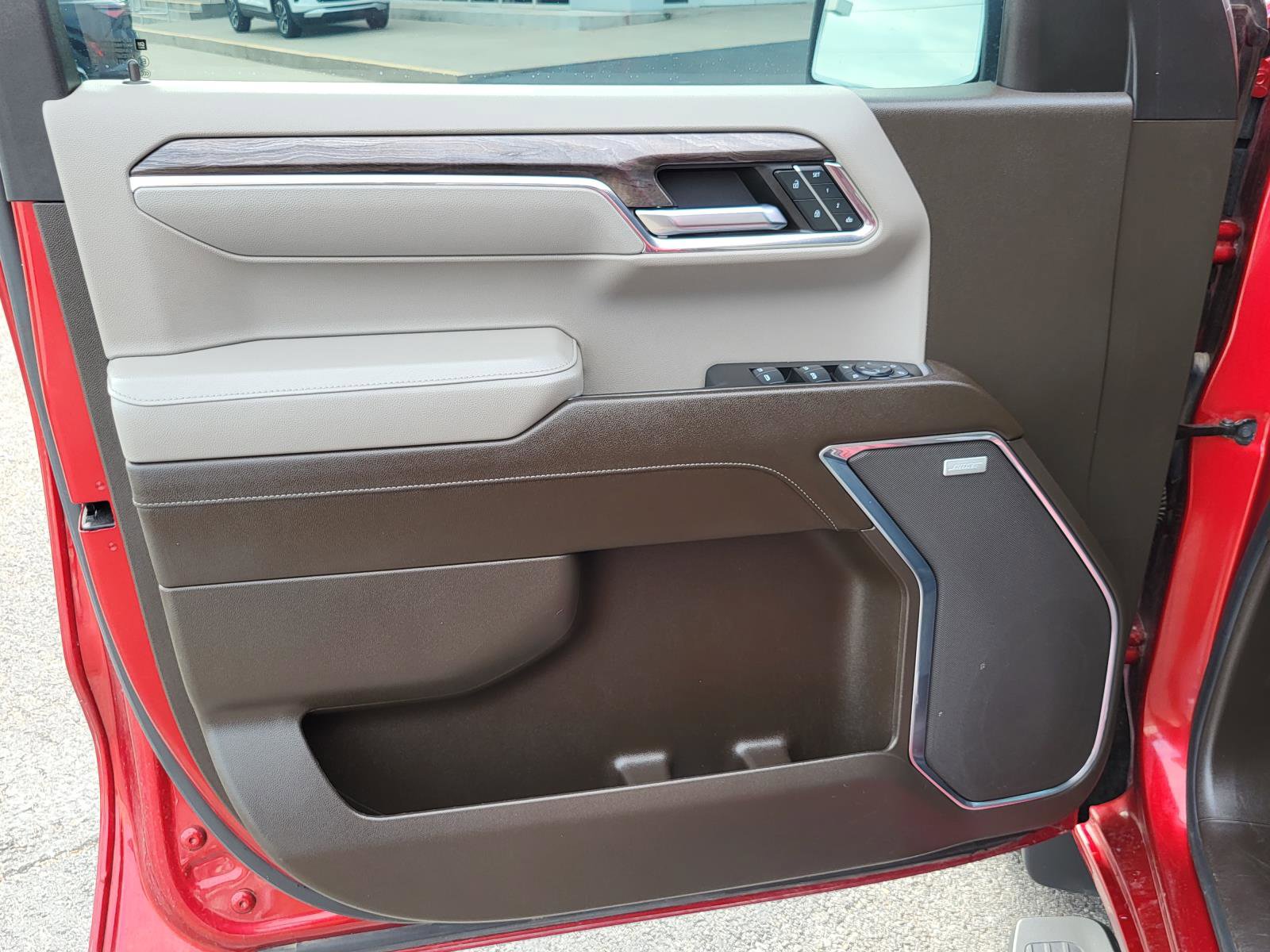 Used 2023 Chevrolet Silverado 1500 LTZ w/ Z71 Off-Road Package image 19