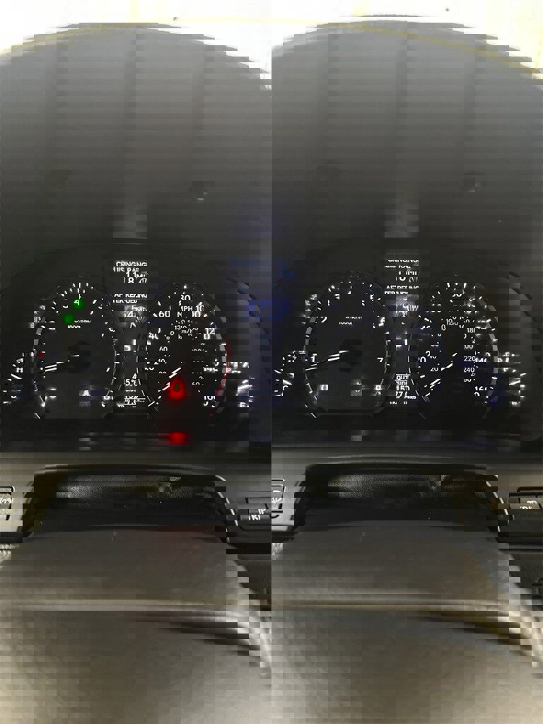 Used 2015 Lexus LS 460 L image 21