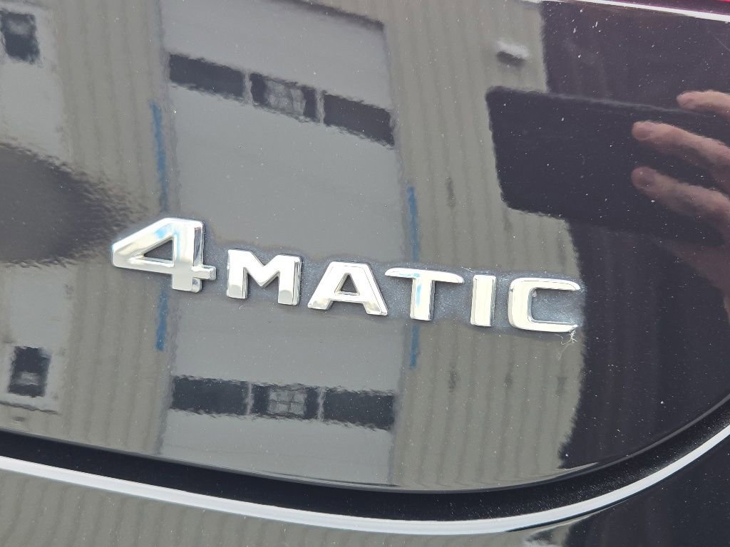 Used 2017 Mercedes-Benz GLC 300 4MATIC Coupe image 8