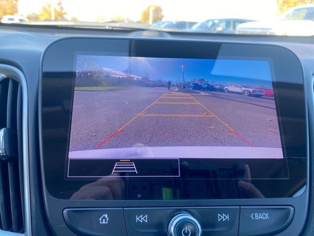 Used 2023 Chevrolet Malibu LS image 14