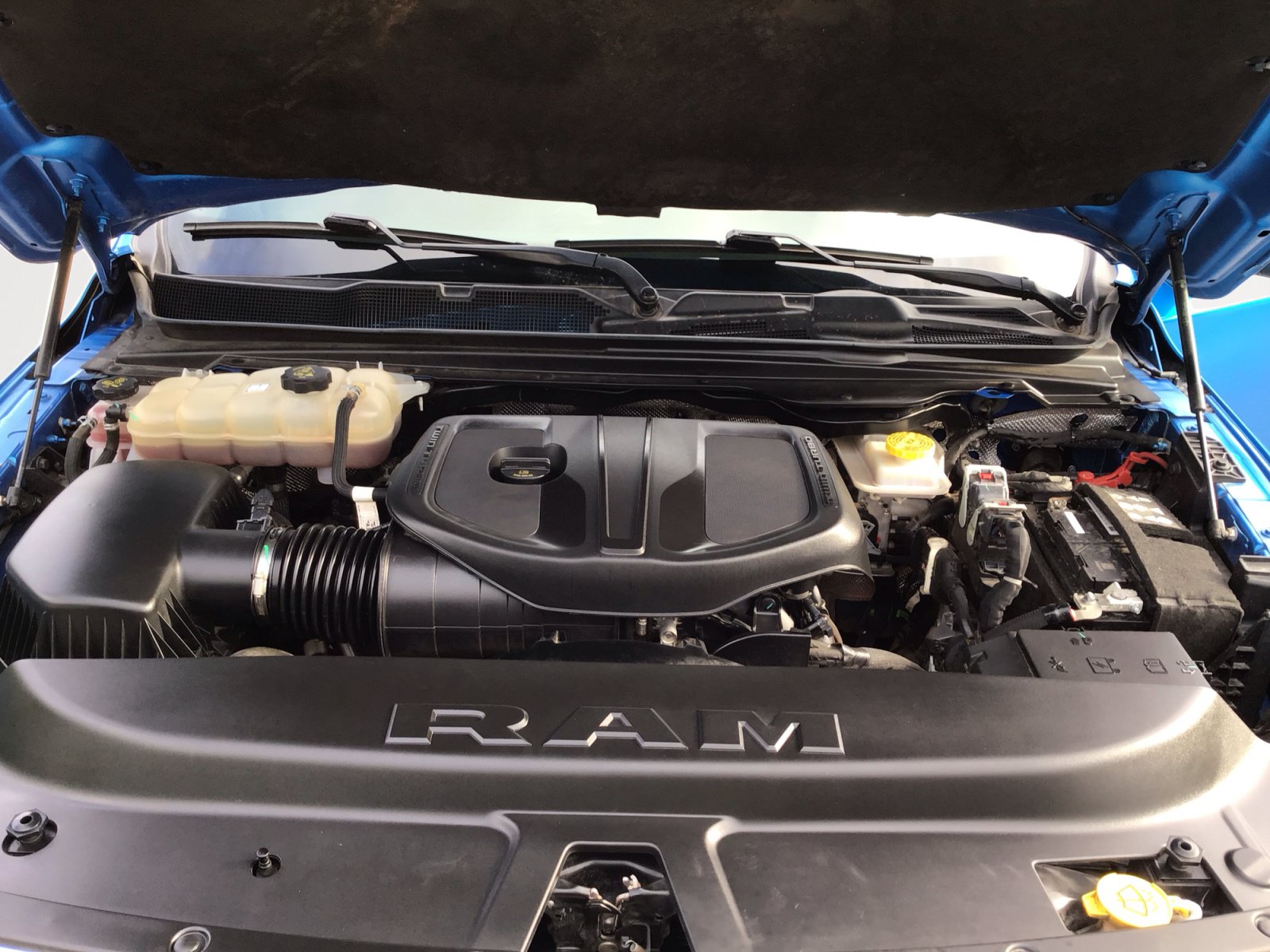 Certified 2025 RAM 1500 Lone Star AWD/4WD image 28