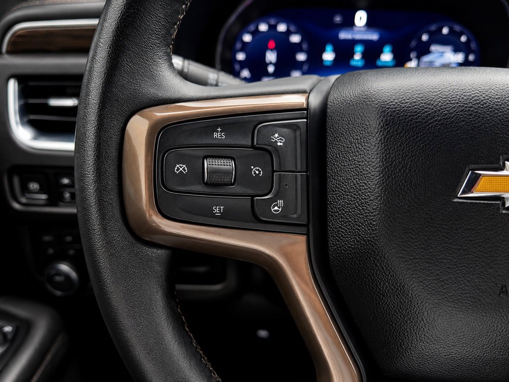 Used 2024 Chevrolet Tahoe High Country AWD/4WD image 15