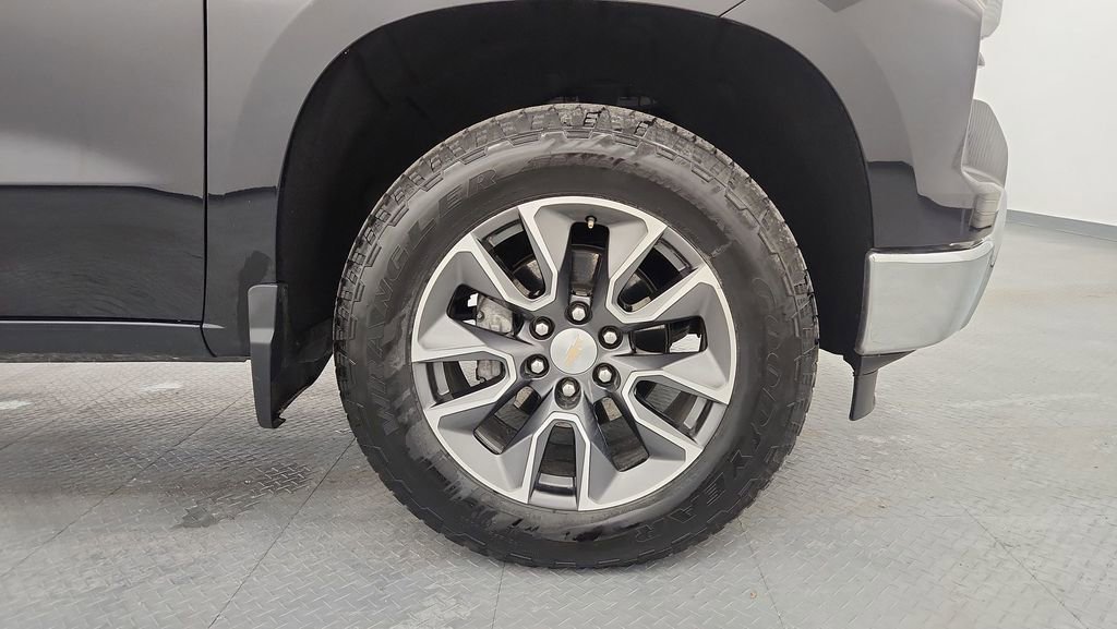 Used 2022 Chevrolet Silverado 1500 LT image 23