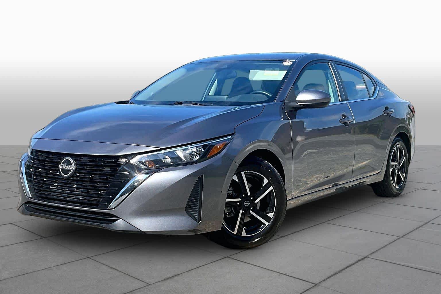 Used 2024 Nissan Sentra SV FWD image 1