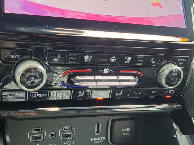 Used 2023 Jeep Grand Cherokee Overland image 27