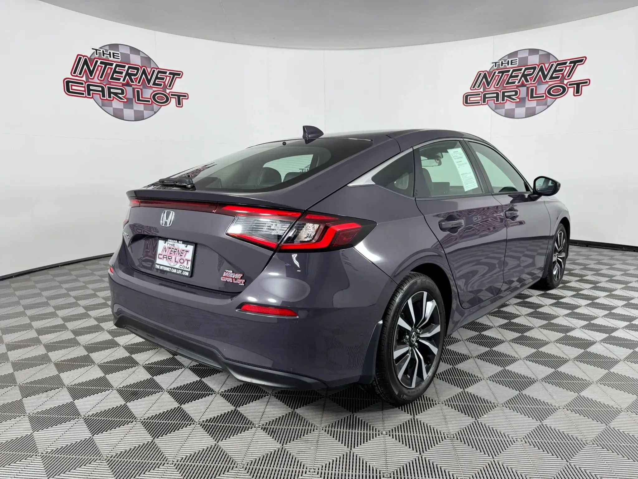 Used 2024 Honda Civic EX-L image 7