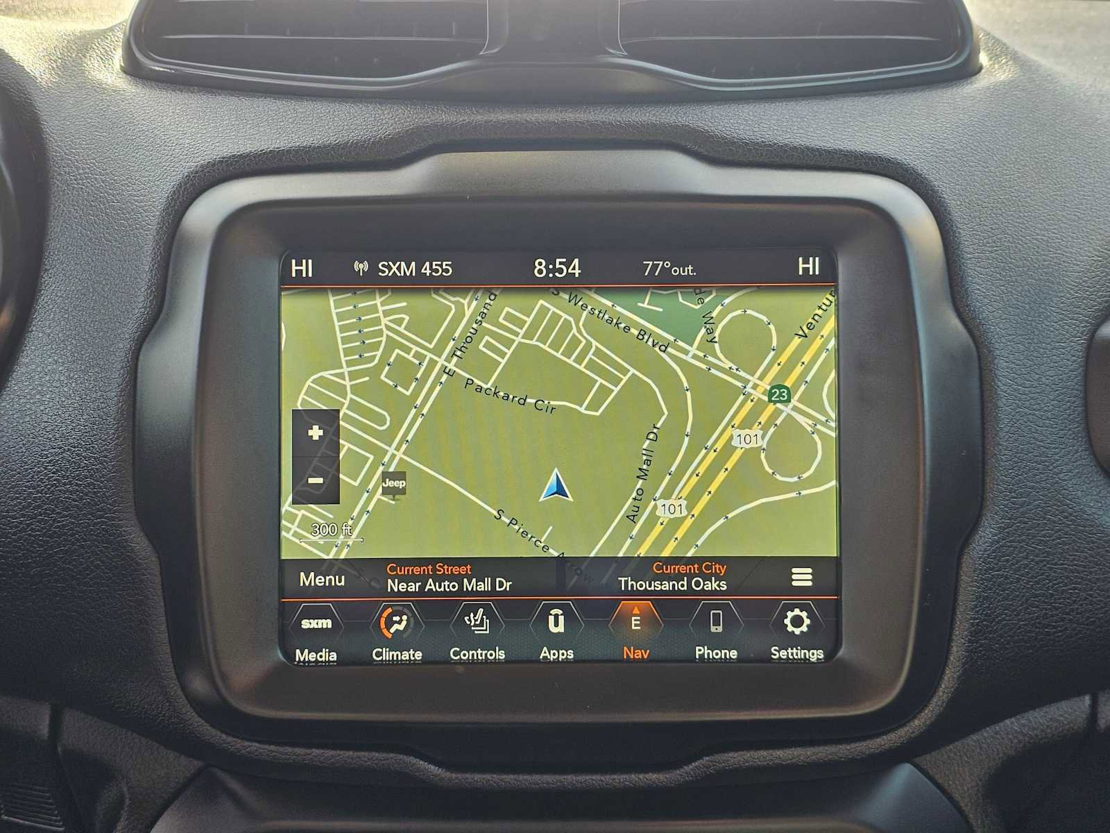 Used 2022 Jeep Renegade Trailhawk AWD/4WD image 25