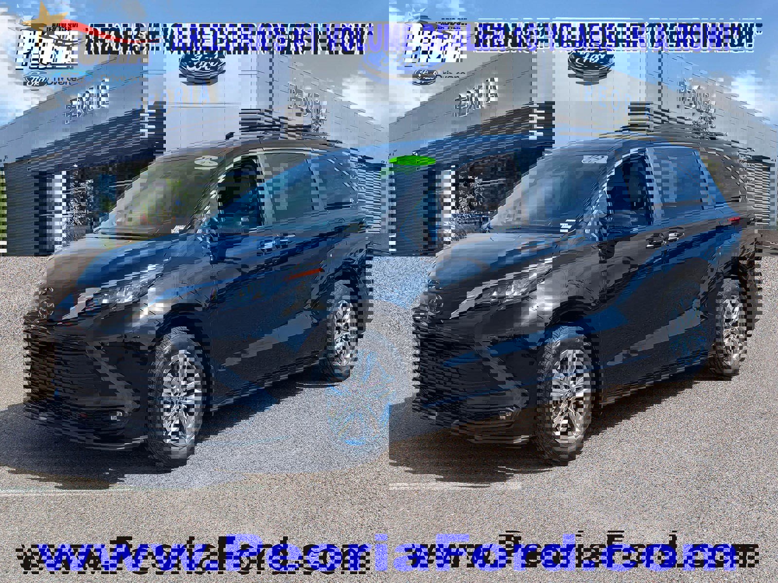 Used 2025 Toyota Sienna XLE