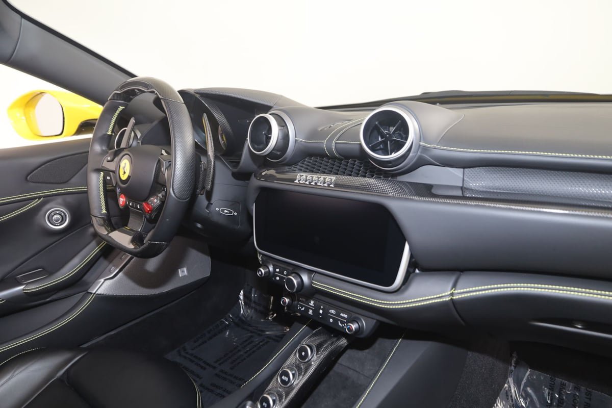 Used 2022 Ferrari Portofino M RWD image 72