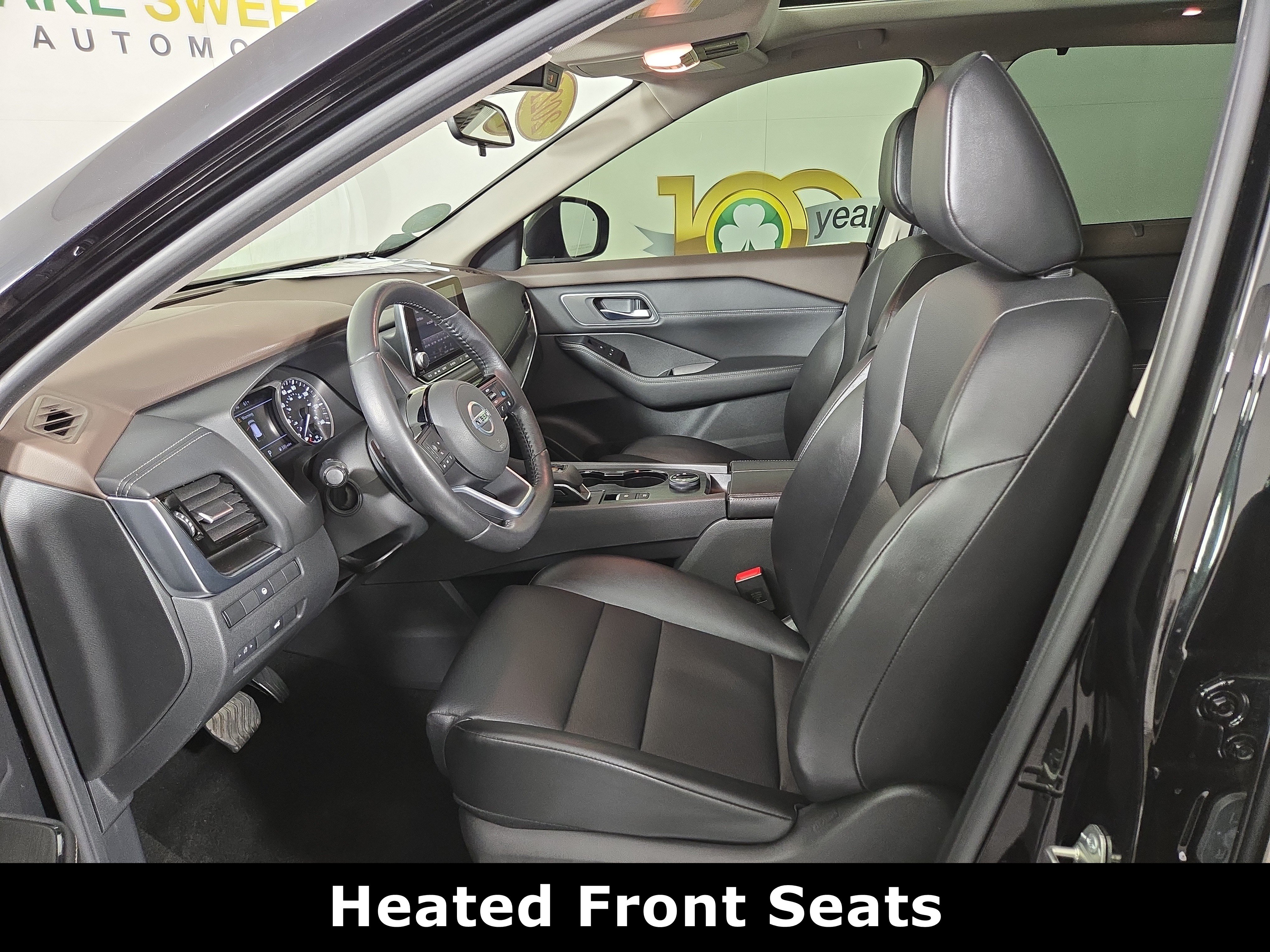 Used 2021 Nissan Rogue SV w/ Premium Package AWD/4WD image 12