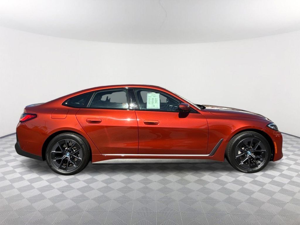 Used 2023 BMW i4 eDrive35 w/ Premium Package RWD image 3