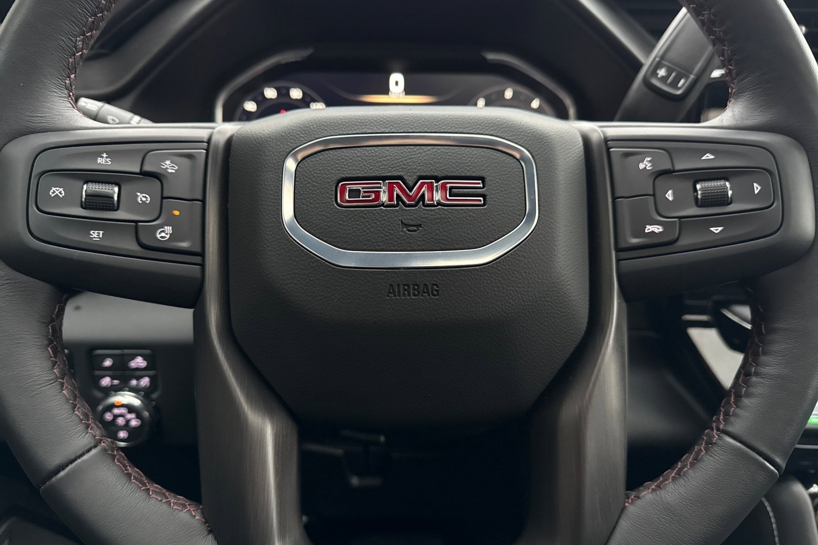 Used 2026 GMC Sierra 2500 AT4X image 25