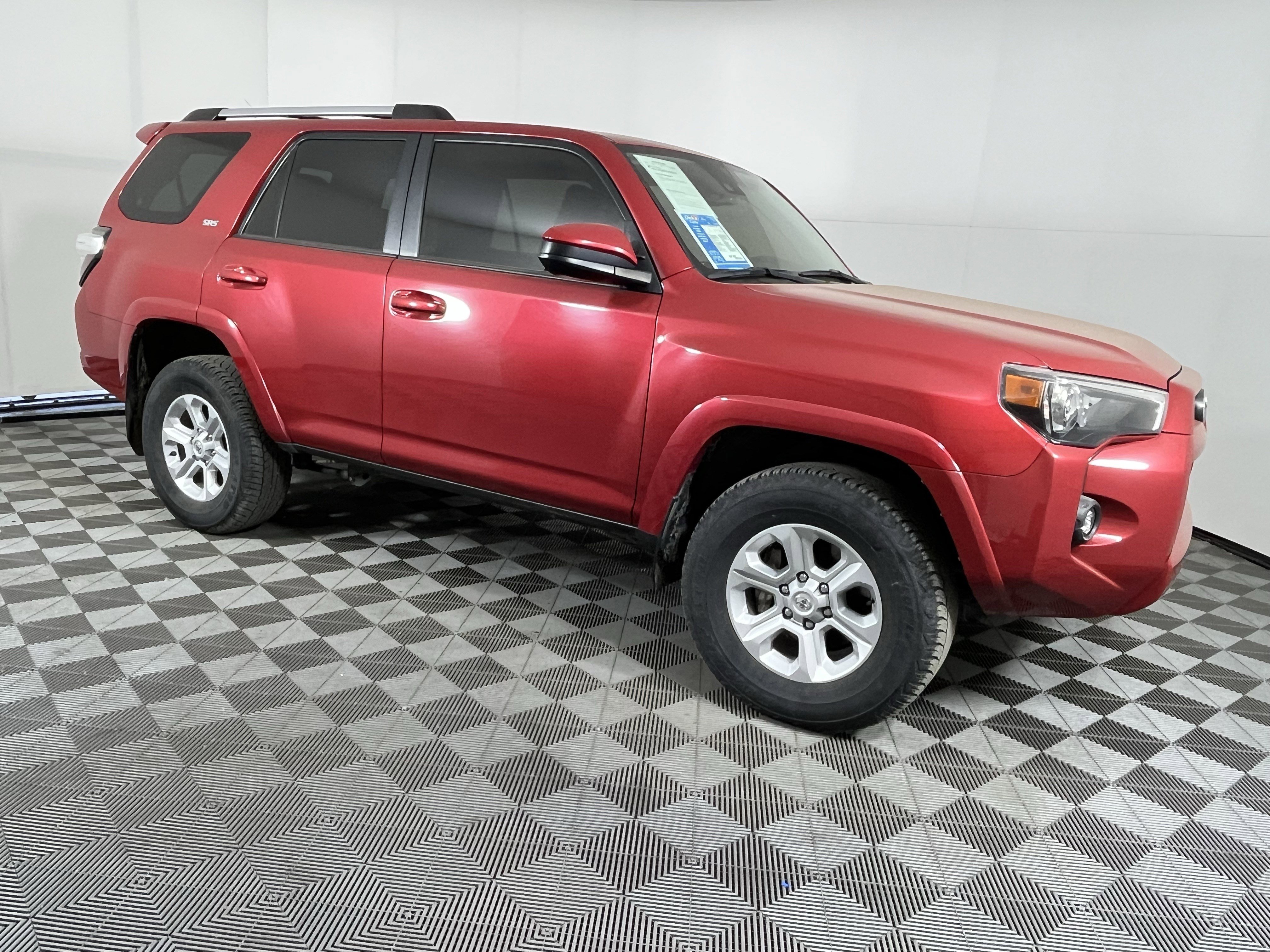 Used 2024 Toyota 4Runner SR5 AWD/4WD image 7