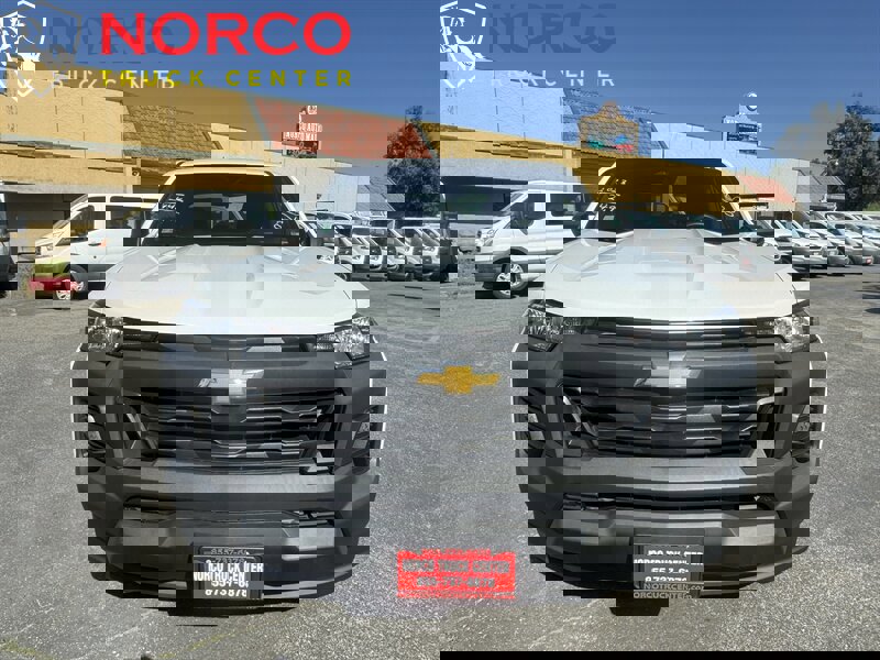 Used 2023 Chevrolet Colorado W/T image 3