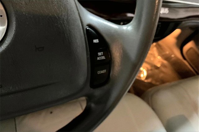 Used 2003 Mercury Grand Marquis GS image 21