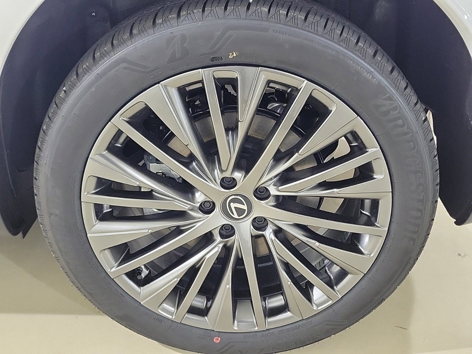 Used 2024 Lexus RX 350 image 5