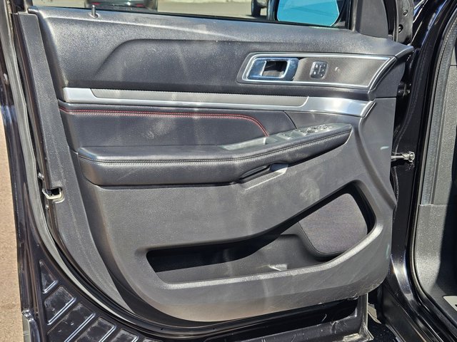 Used 2016 Ford Explorer Sport w/ Equipment Group 401A AWD/4WD image 10