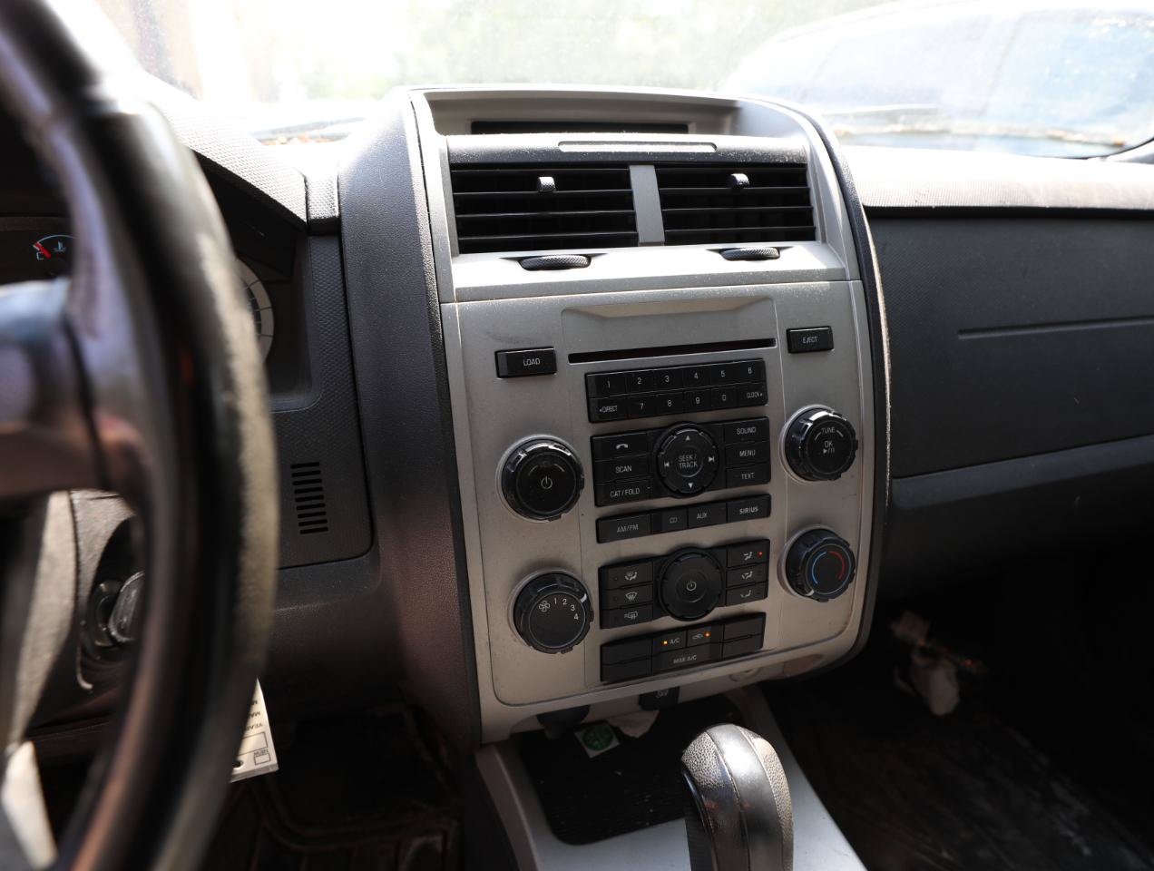 Used 2011 Ford Escape XLT FWD image 19
