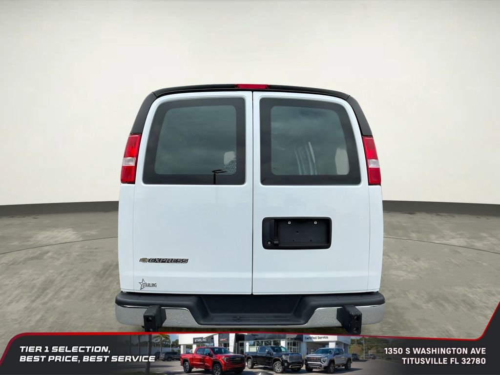 Used 2024 Chevrolet Express 2500 w/ Driver Convenience Package image 7