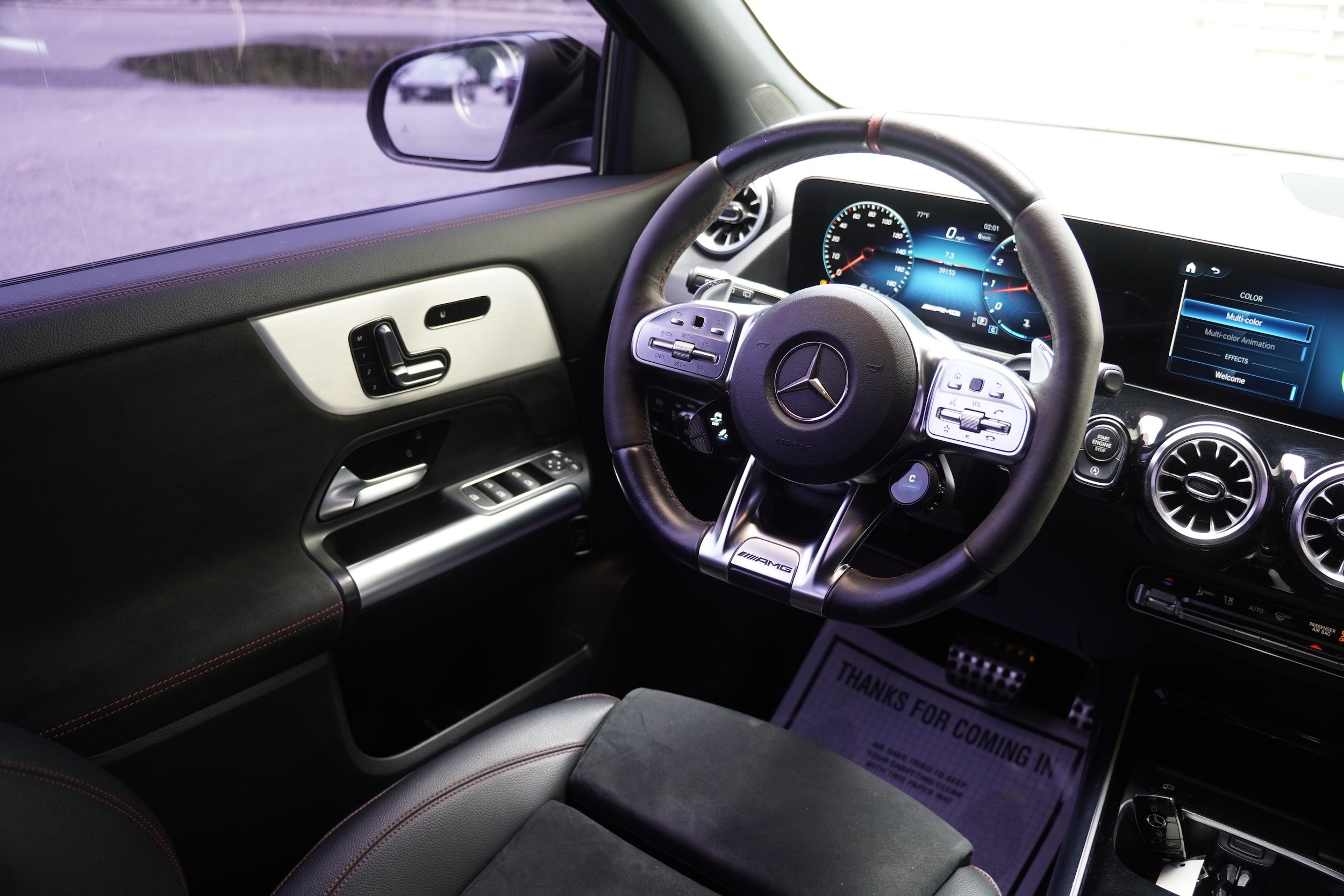 Used 2023 Mercedes-Benz GLA 35 AMG 4MATIC image 23